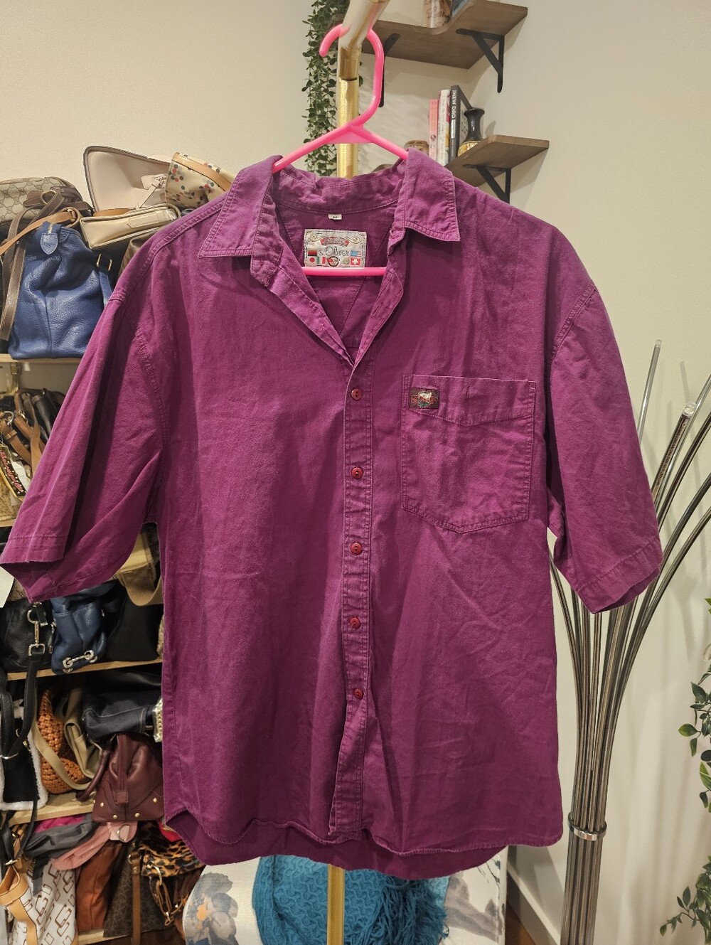Vintage Men's Short-Sleeve Button-Up Shirt in Deep Magenta
